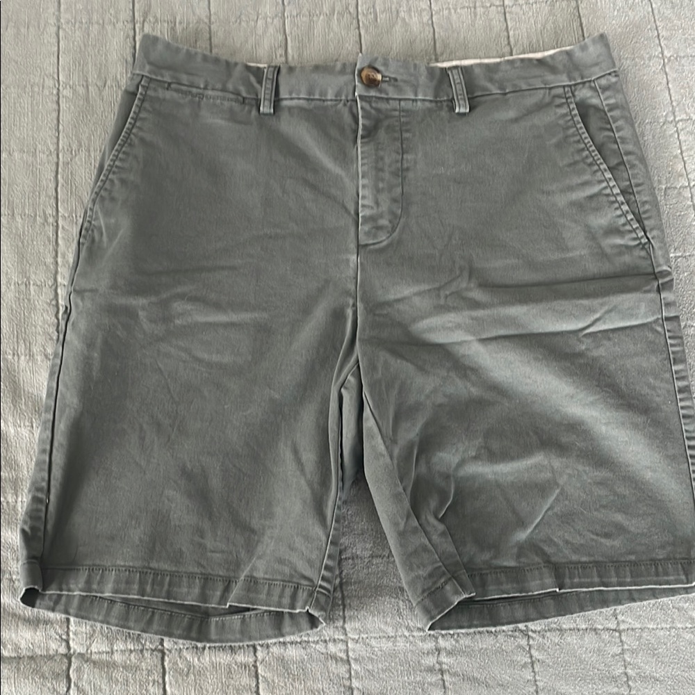 2 for $15 Men's Old Navy Gray Shorts